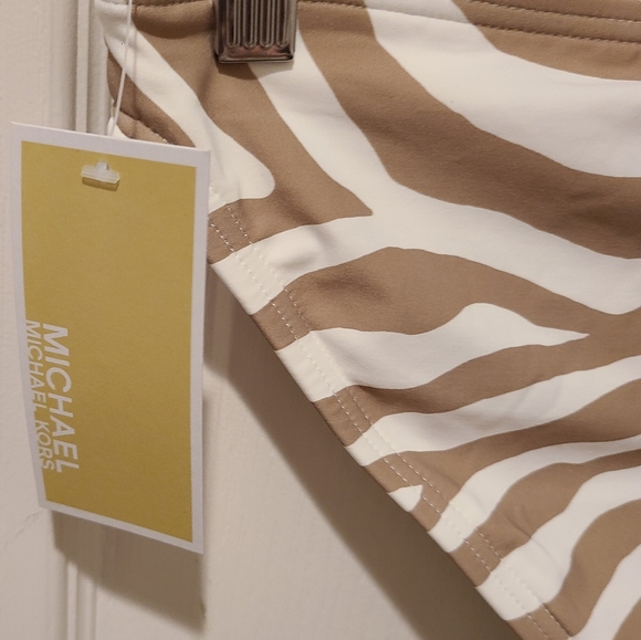 2 PC MICHAEL KORS MK WHITE TAN ZEBRA ANIMAL PRINT LOGO TANKINI BIKINI NWT - Picture 14 of 15
